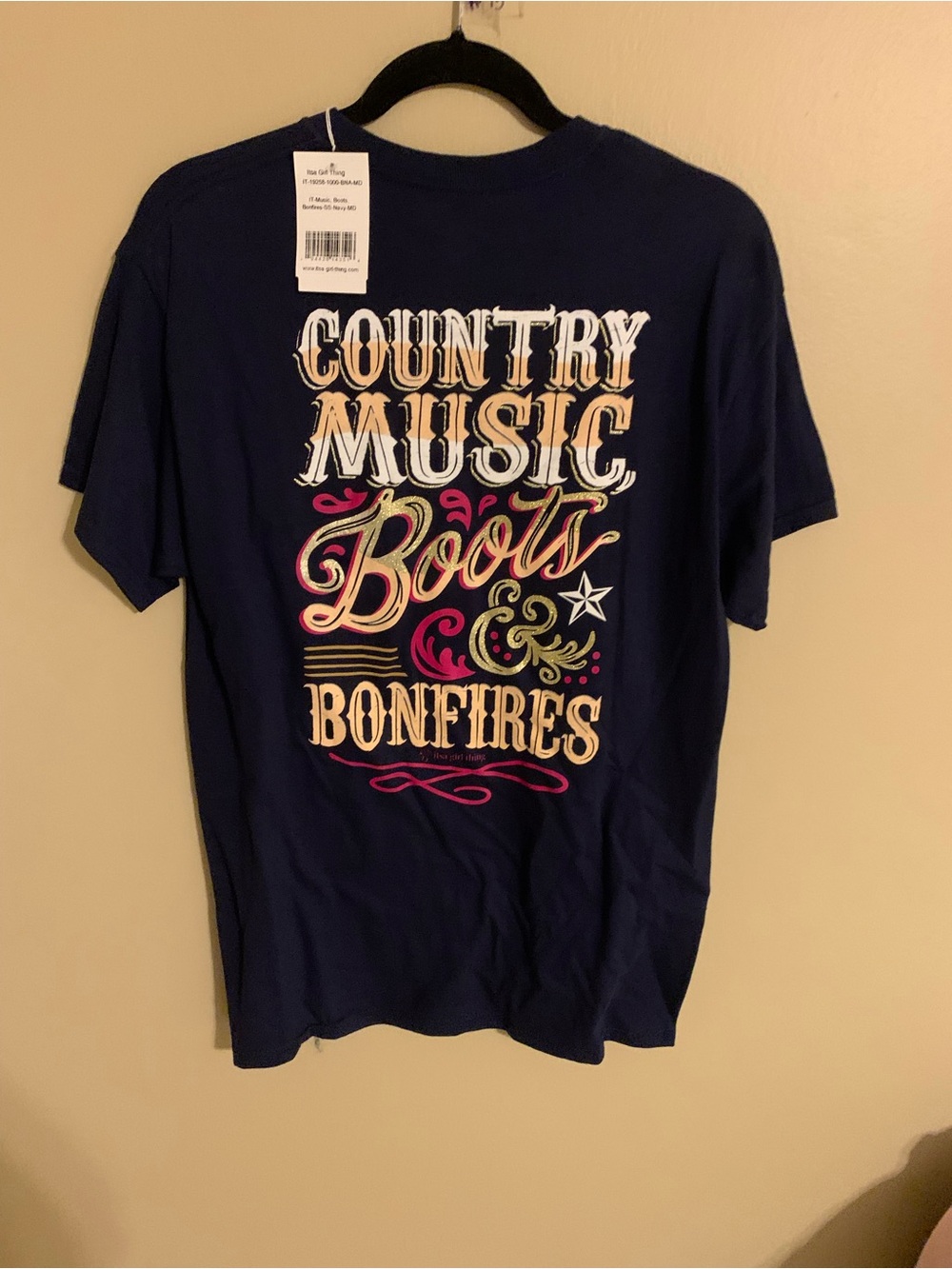 Itsa Girl Thing Tee Shirt. Size-med. NWT